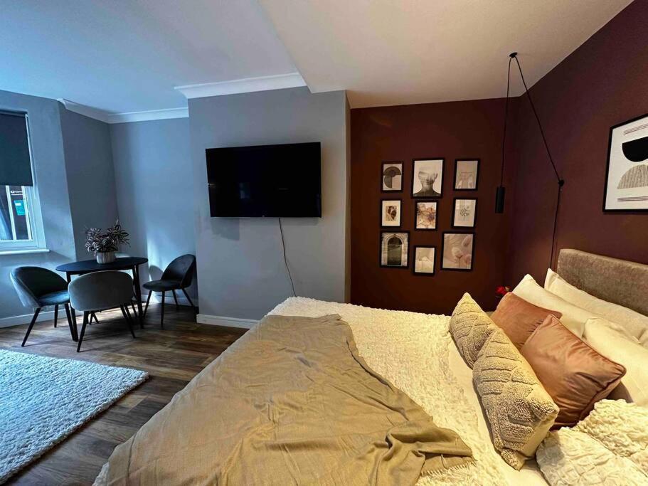 Spacious Studio For 4 Near Regents Park N1 ロンドン エクステリア 写真